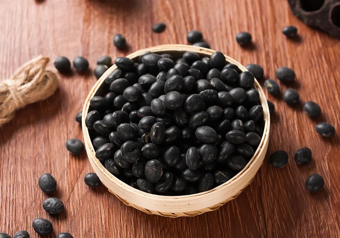 男人吃什么补品精力旺,男人没钱要吃的三种食物