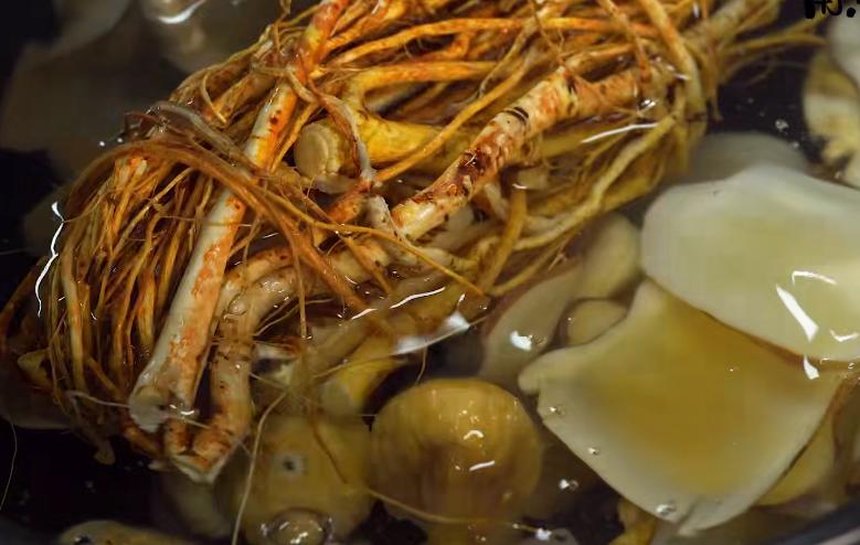 清燥润肺的六种汤水,喉咙干痒咳嗽有痰喝什么汤好