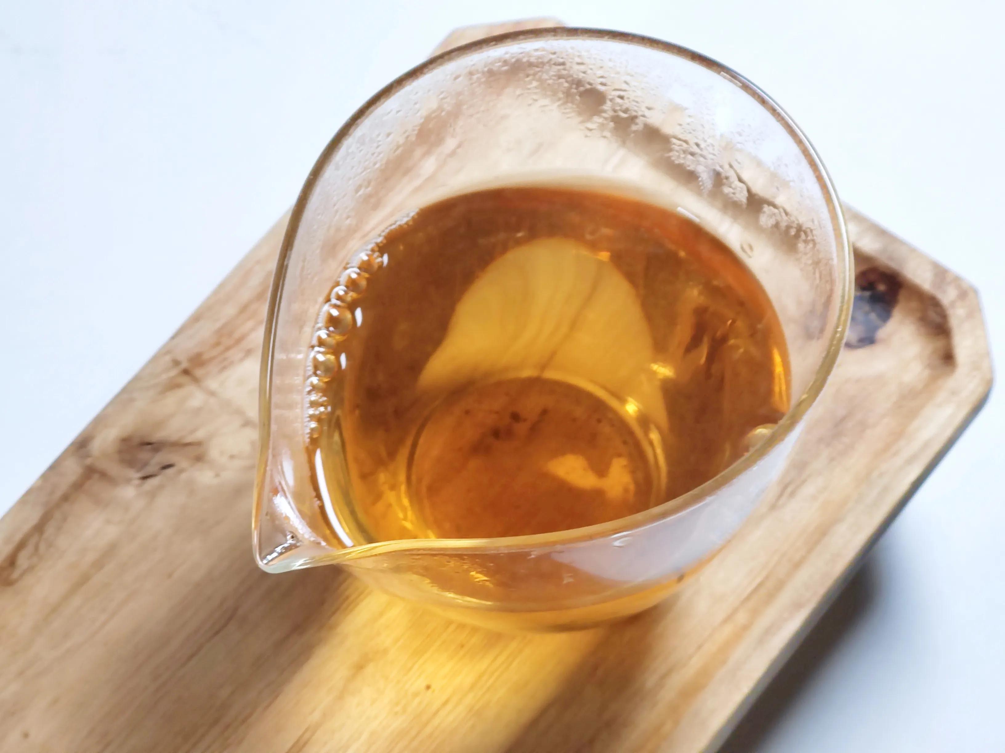 班章贡沱熟茶什么口感,最正宗的陈年老班章茶口感