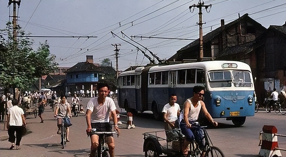 这些即将消失的老物件,这些淡出人们视线的老物件