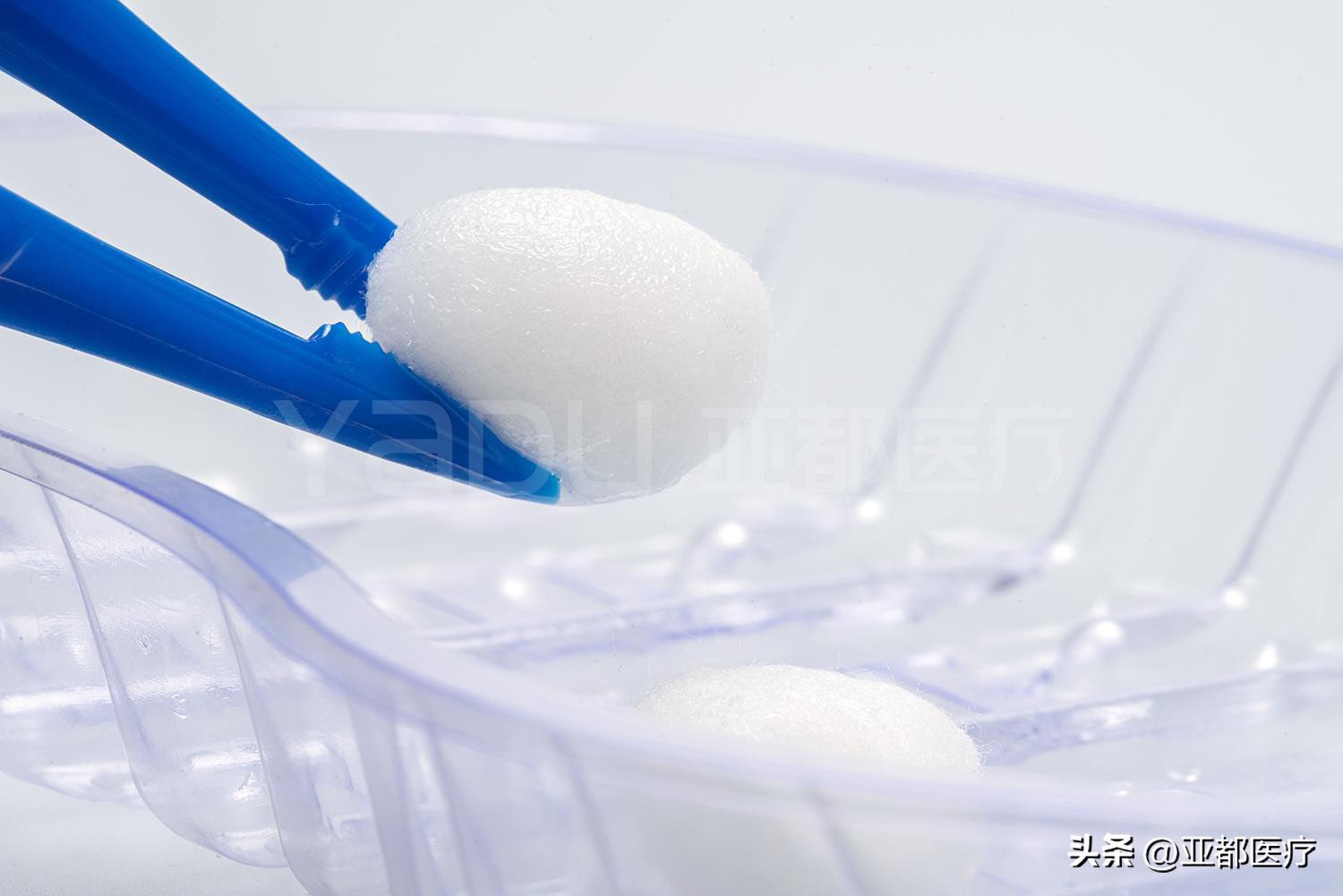 碘伏消毒棉球和碘伏一样吗,碘伏消毒液和碘伏棉球区别