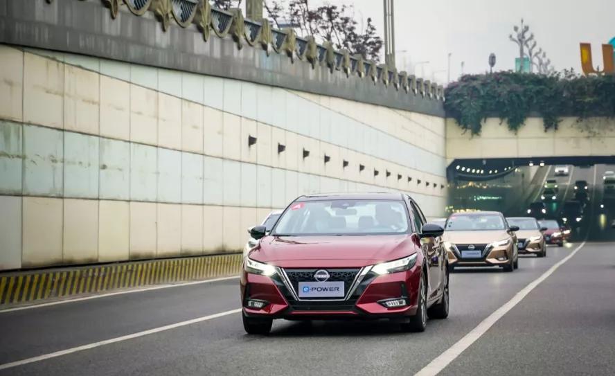 朗逸轩逸5月销量排行榜,卡罗拉轩逸朗逸哪款最值得购买