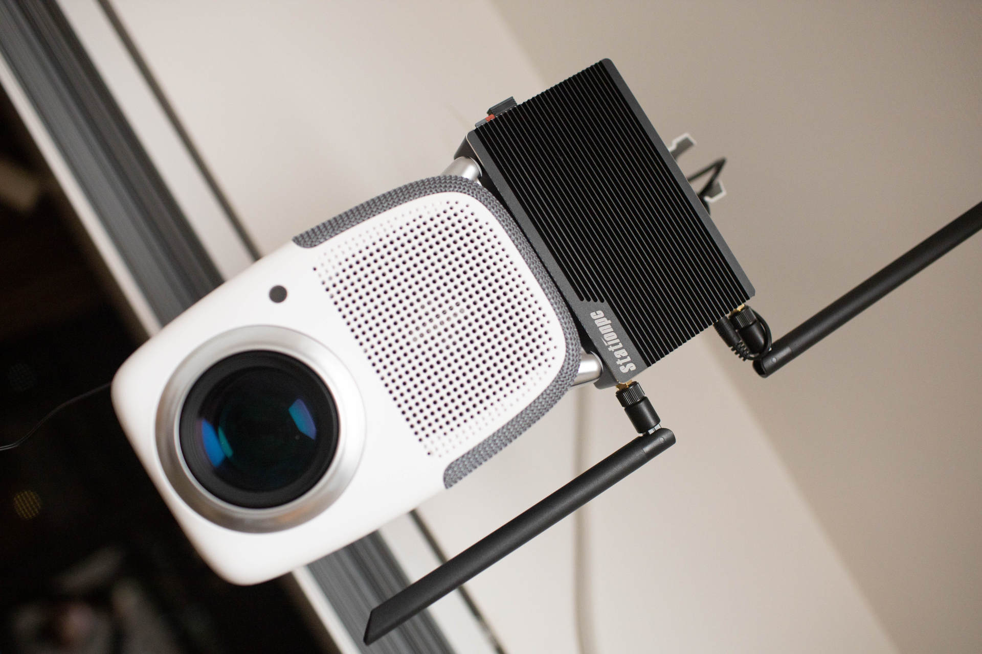 一机多用途，高性能64位ARM迷你主机，StationP2使用体验