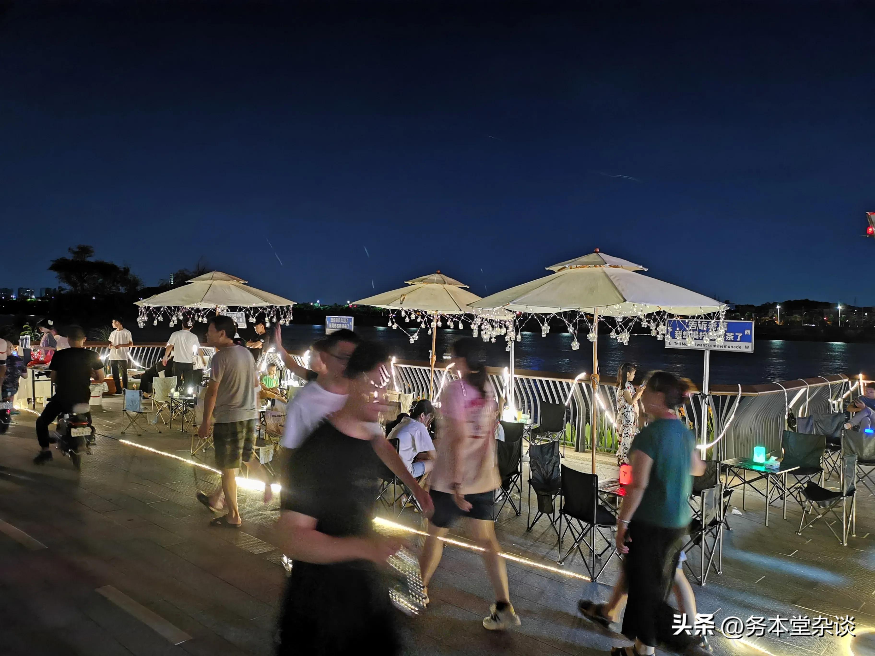 地摊经济才是人间烟火,地摊经济不只是带动城市烟火气