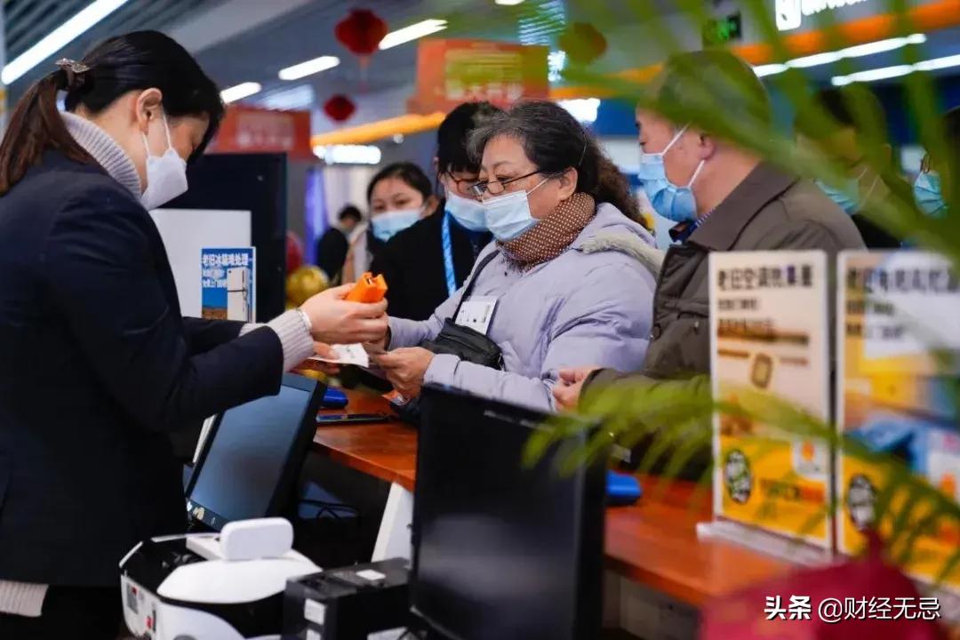 苏宁易购线下门店经营模式,苏宁易购线下门店转型的思路