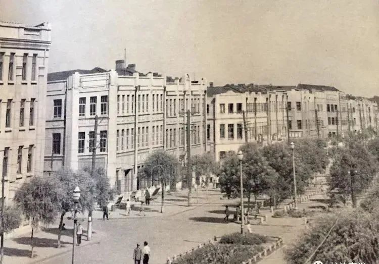 哈尔滨的故事纪录片,哈尔滨老街故事