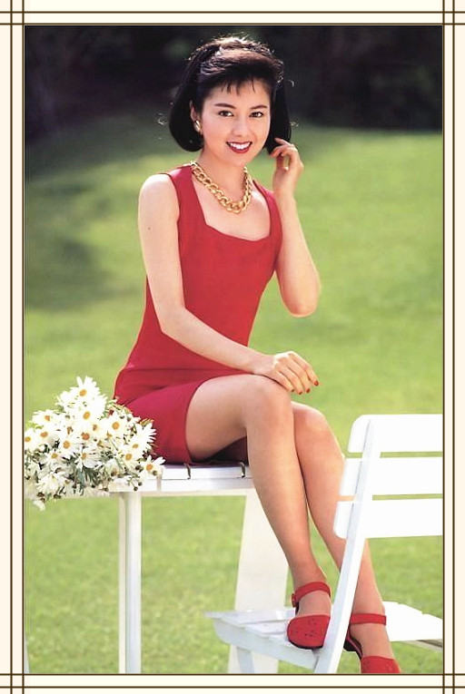 颜值巅峰山口百惠,和山口百惠齐名的女性