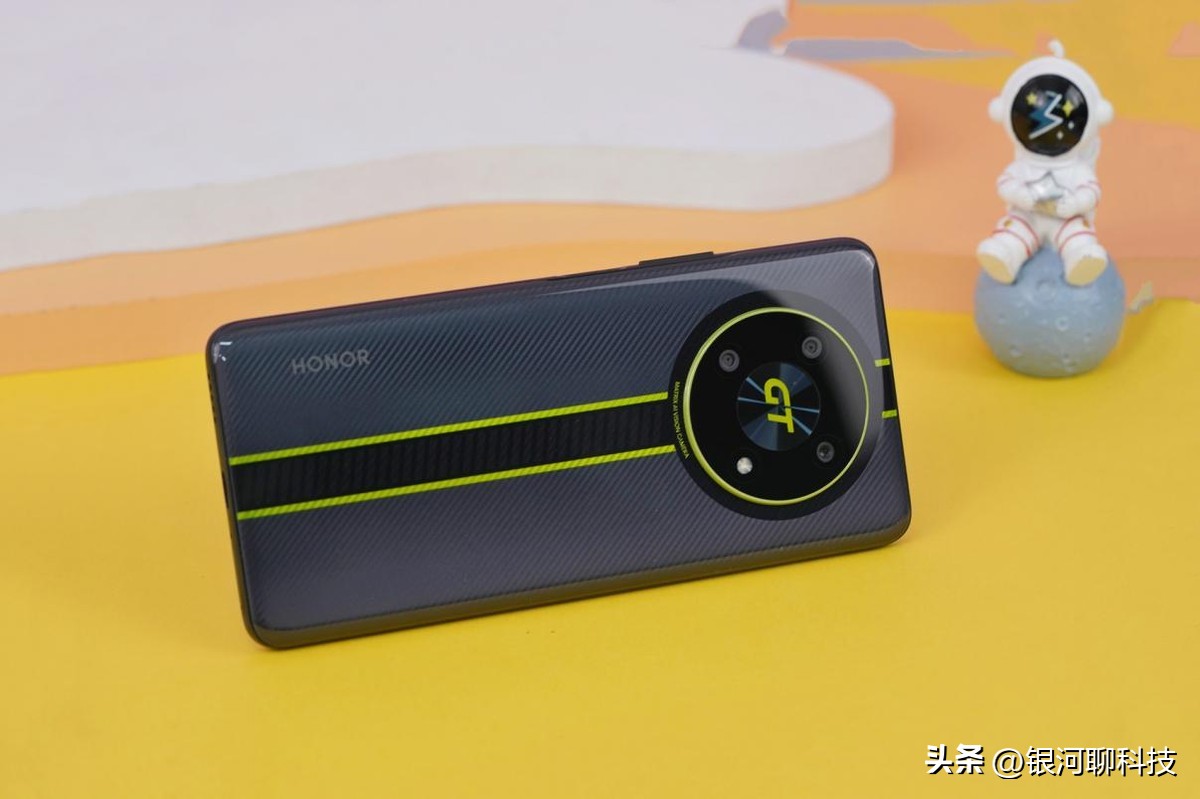 手机推荐100-1000大盘点,1000多左右的手机最新推荐