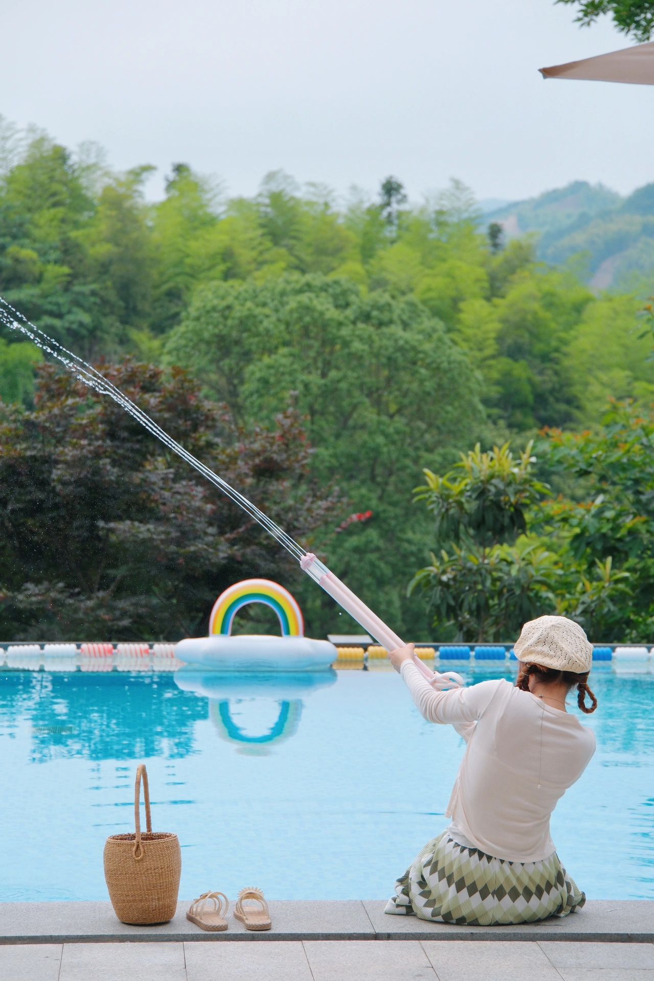 杭州海边露营旅行,杭州出发一小时静谧山水好露营