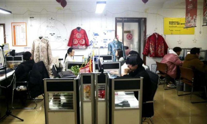 人死后为什么穿寿衣好,人死后为什么要穿寿衣