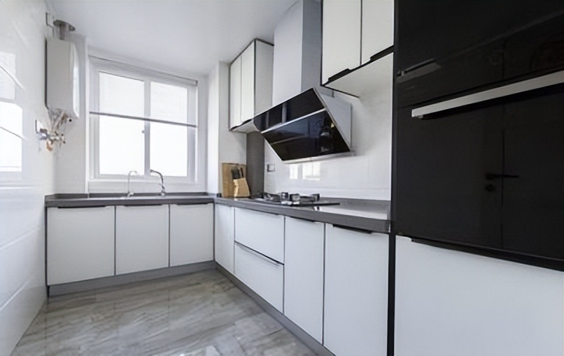 厨房水盆漏水边缘漏水怎么办,楼上查不出漏水原因楼下厨房漏水