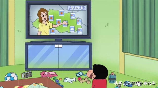 小新来妮妮家看动感超人,小新玩动感超人游戏