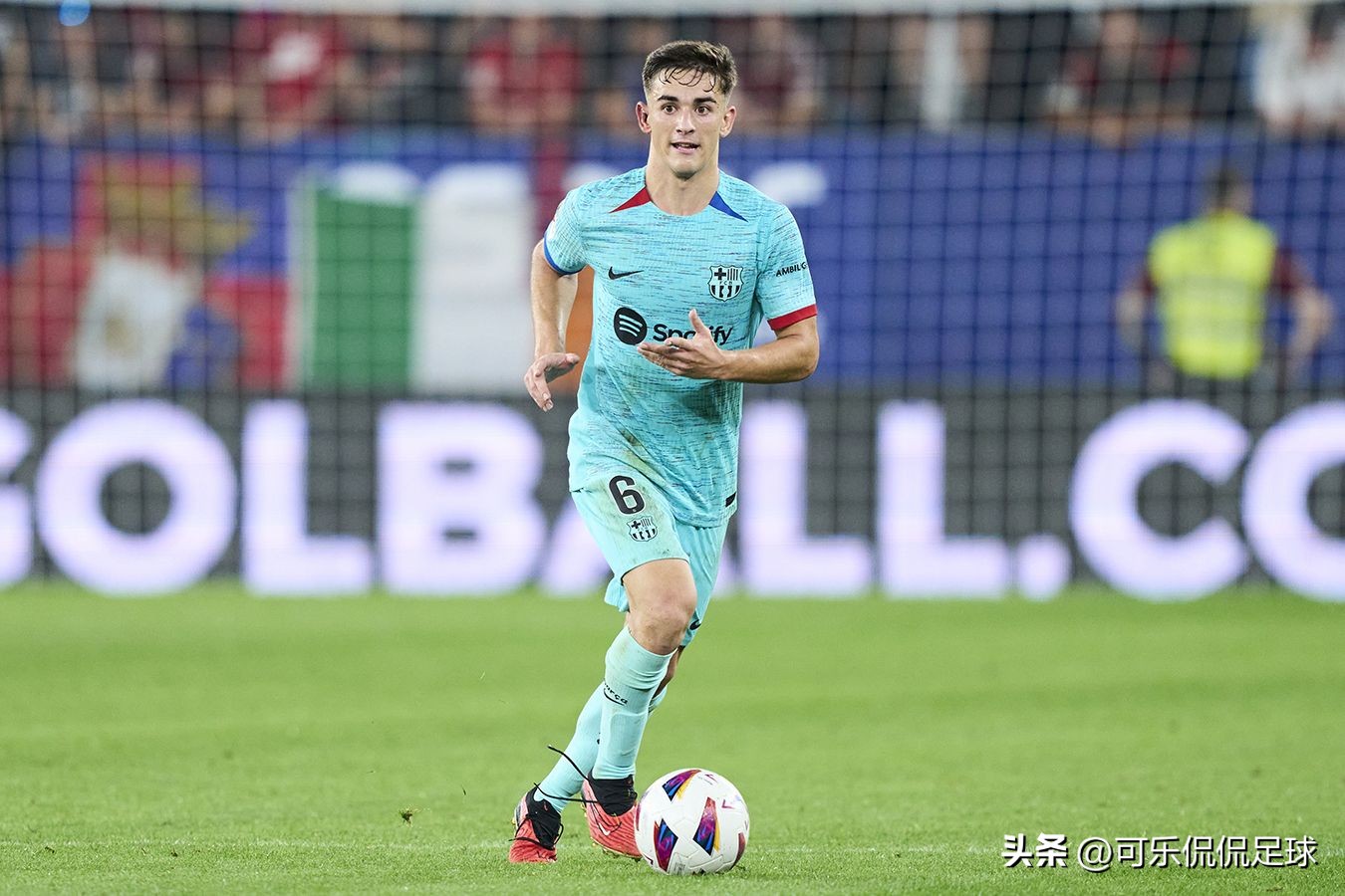 世界杯最佳新秀奖贝林厄姆,皇马5号贝林厄姆图片