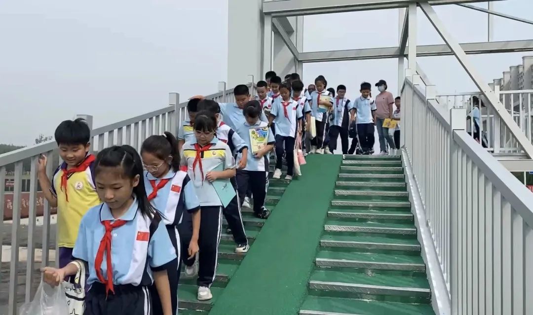 曹妃甸商务区实验学校,曹妃甸大学城天桥