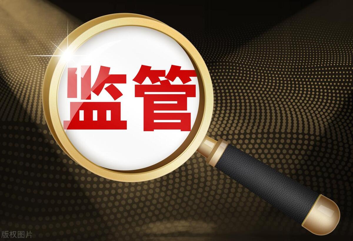 以借为名不还公款是否构成贪污罪,与贪污犯共谋贪污构成什么罪