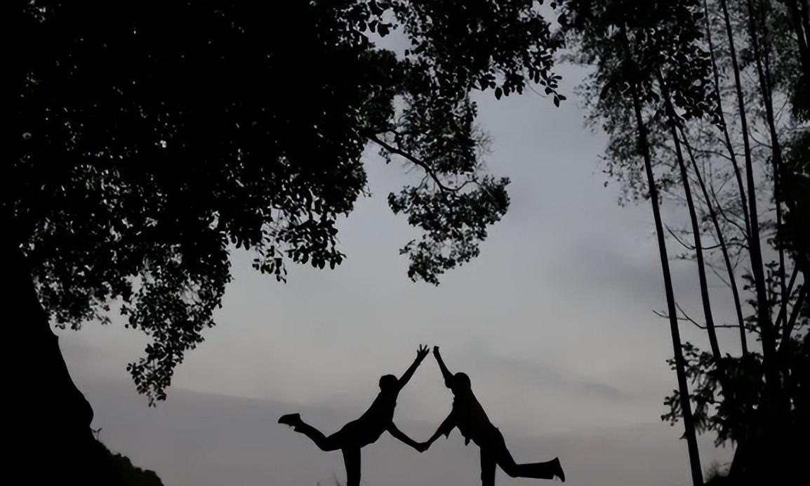 父母去世后，兄弟姐妹最好的相处方式，就是“三七定律”