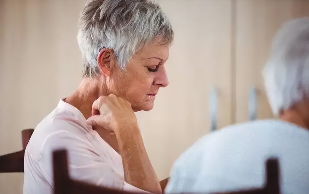 瘙痒挠破皮了可以抹药吗,皮肤瘙痒挠破皮用什么药