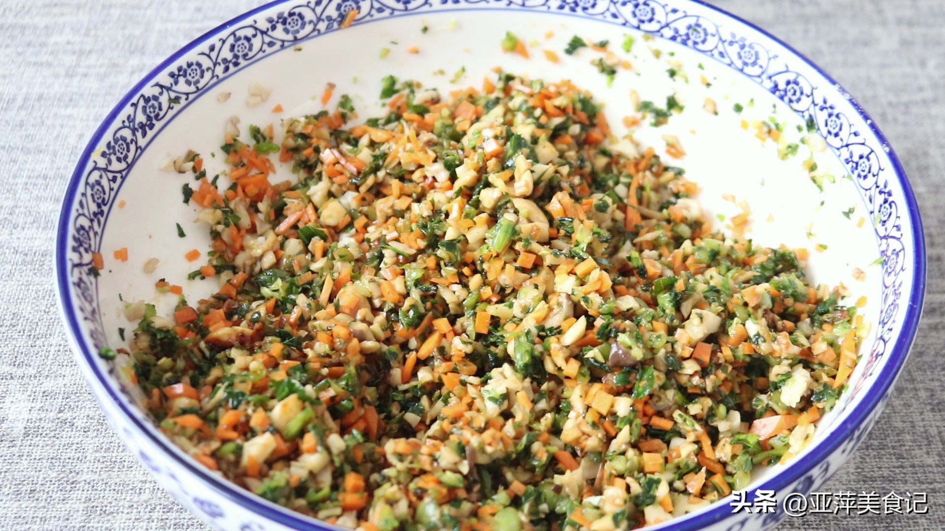 油菜做饺子馅和什么搭配好吃,油菜用什么搭配包饺子馅好吃