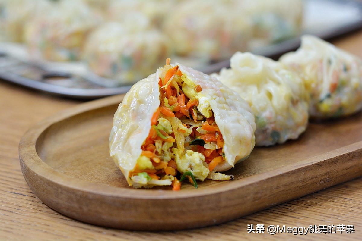 简单做一款素包子让早餐更有味道,素包子的家常做法宝宝早餐