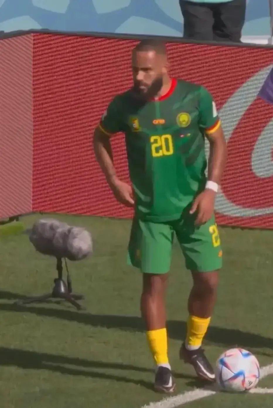 逗妹吐槽：siuuuuuu~葡萄牙，你是懂流量的