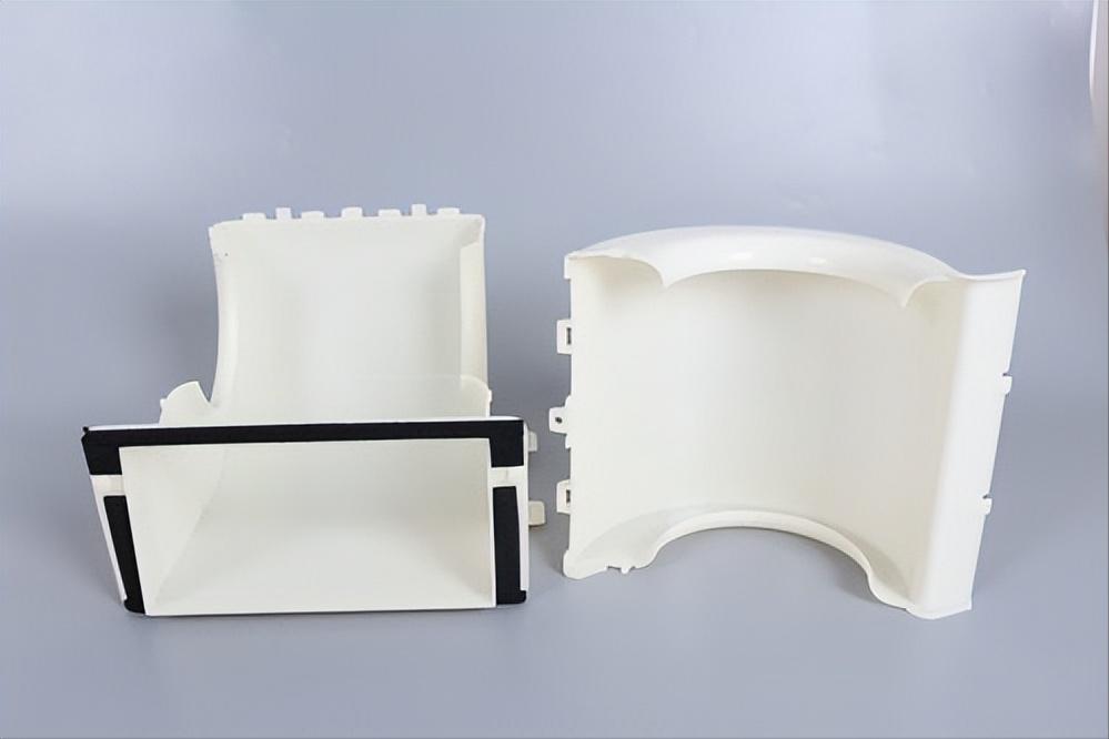 空调吹出来的风有异味是什么原因,空调出风有异味什么原因