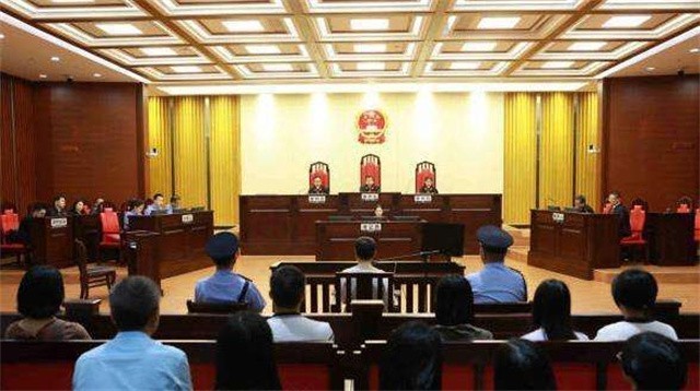 天网恢恢：20亿身家四川富豪死于非命，多年后雷晓伟团伙终被严惩