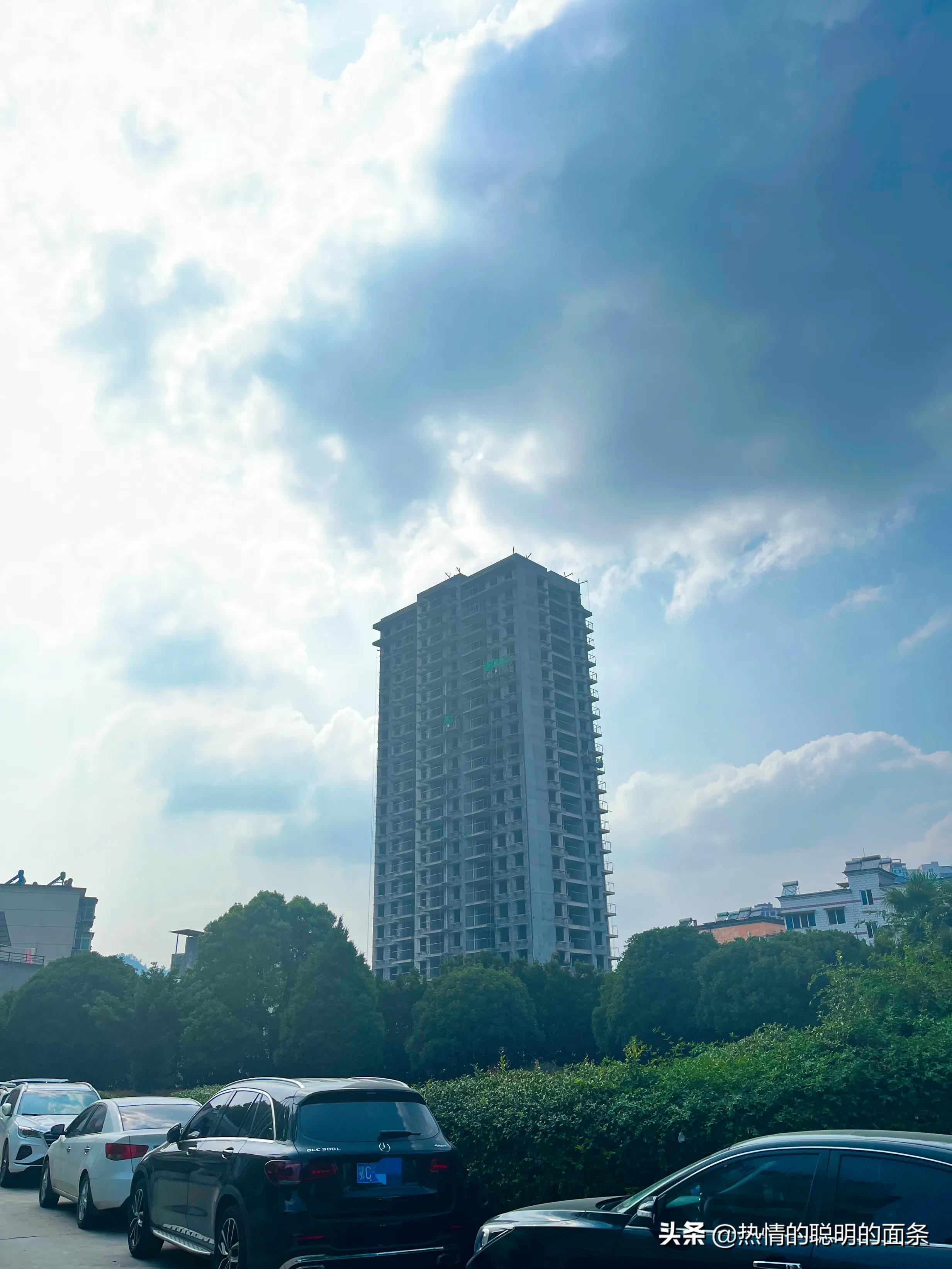 十堰第一烂尾楼,十堰市烂尾楼有哪些楼盘