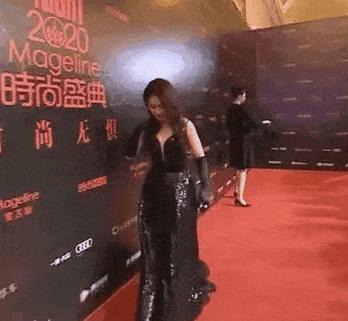 娱乐圈还有哪些假臀假肌肉,假臀假肌肉假肩膀的明星们