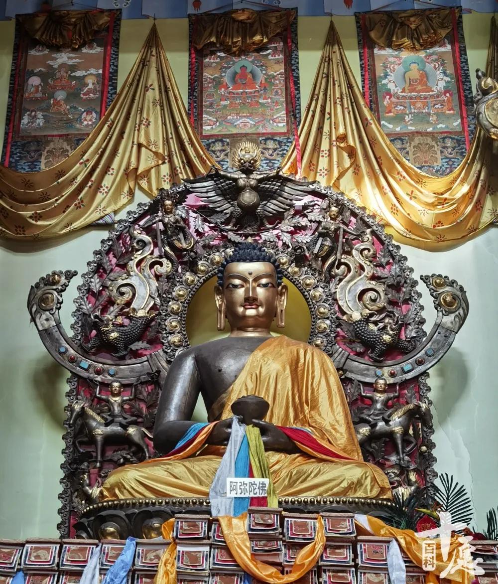 南无阿弥陀佛随喜赞叹顶礼膜拜,恭迎阿弥陀佛圣诞吉祥语