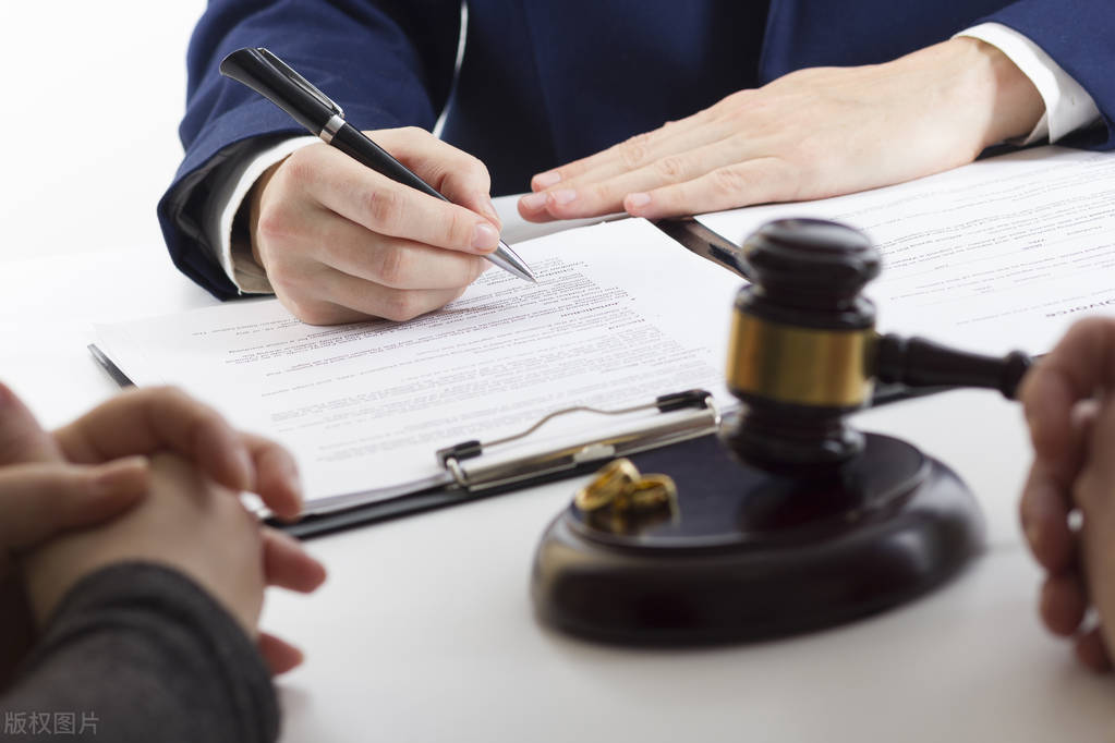 证据确凿起诉被驳回怎么办,证据认定错误怎么申请再审