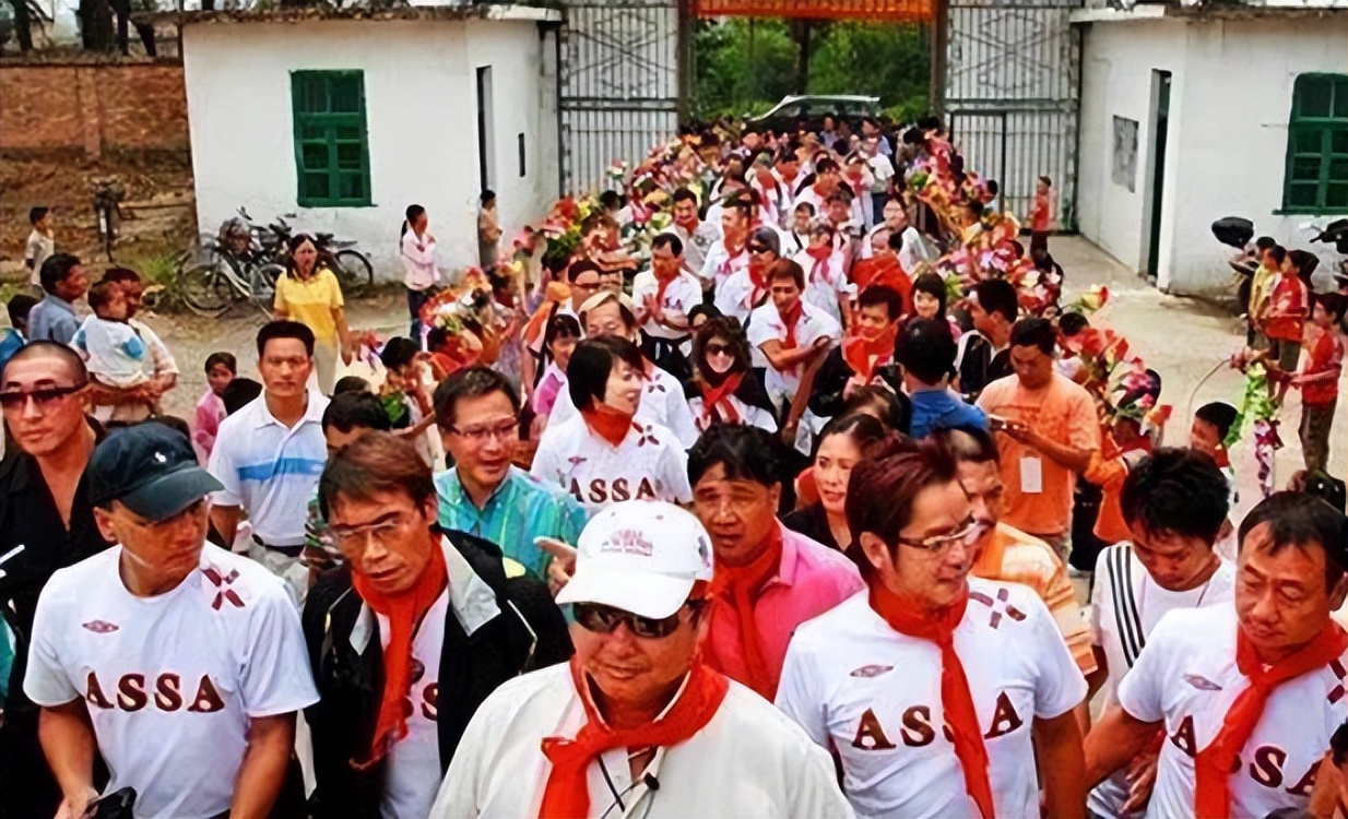 陈惠敏乌鸦大哥,陈惠敏再扮黑帮大佬