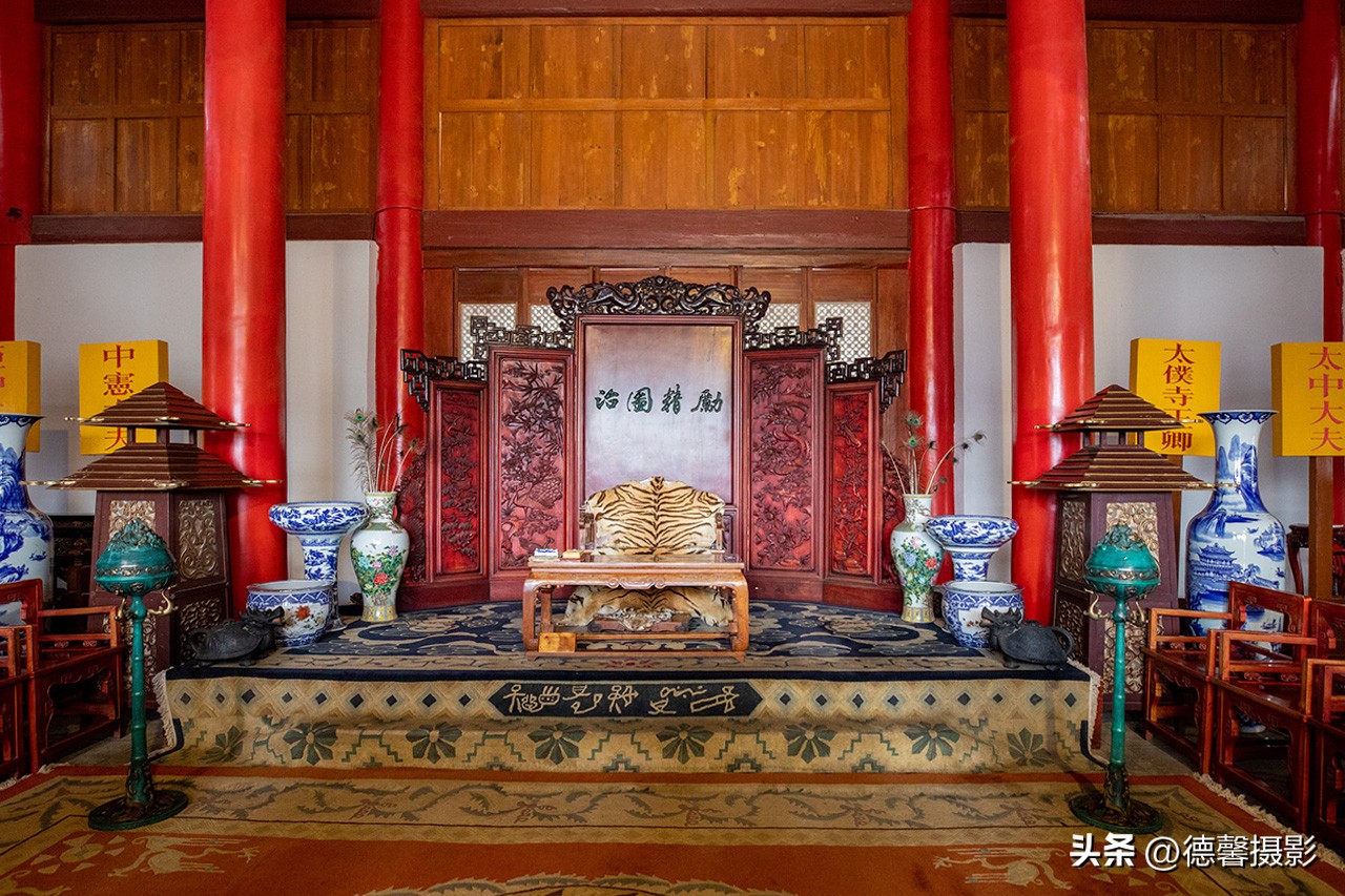 云南纳西族木府现在在哪里,纳西族建筑的文化内涵