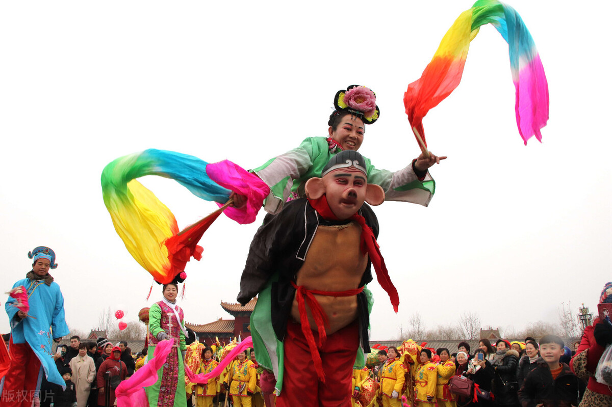 红红火火扭秧歌,红红火火东北大秧歌扭起来