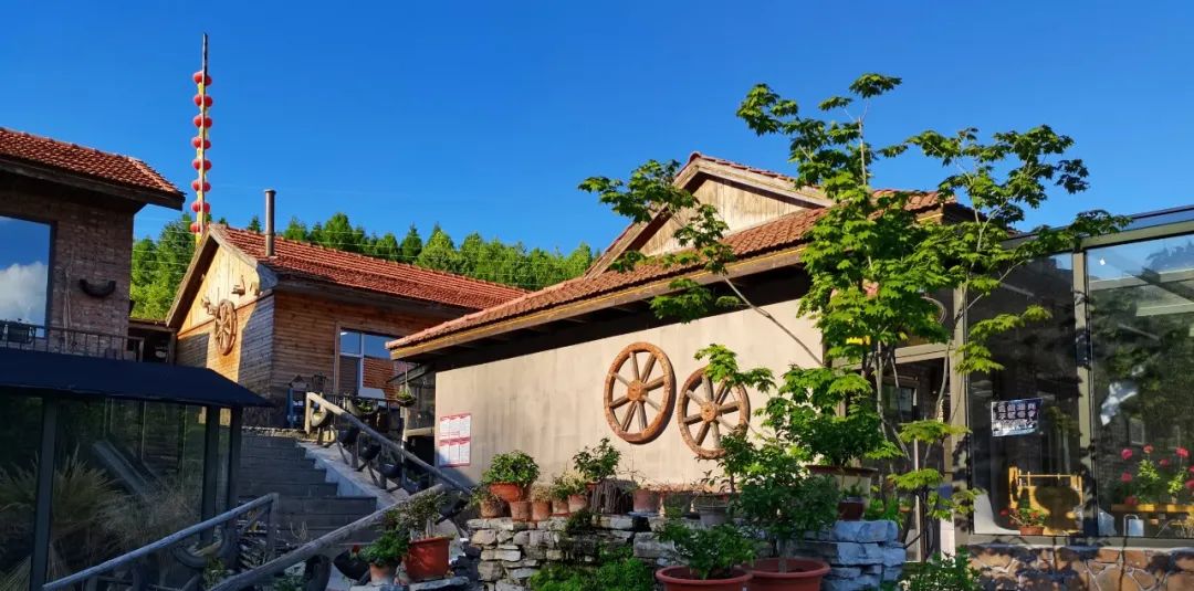 白山市出发五一2-3天短途旅游推荐,冬季白山周边一日游景点大全