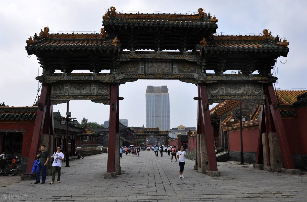 沈阳故宫和北京故宫雪景对比,中国四座故宫