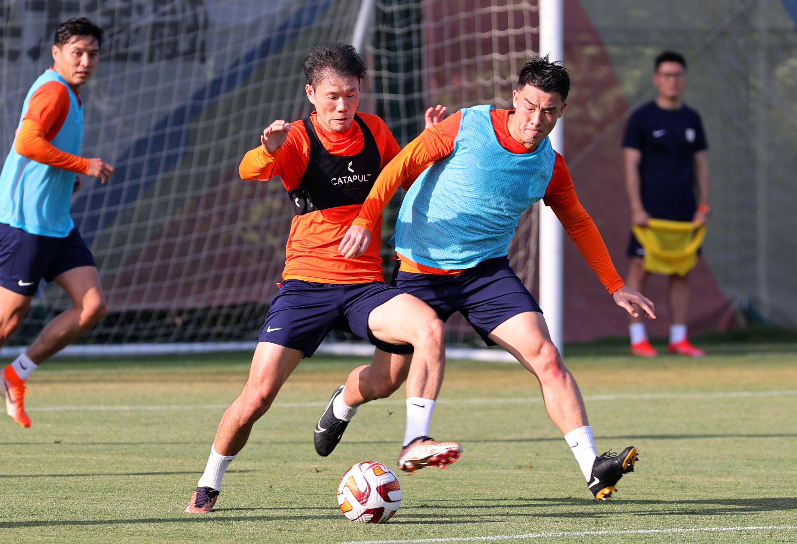 崔康熙谈球队何时能走出困境,媒体人崔康熙在泰山队帅位很稳