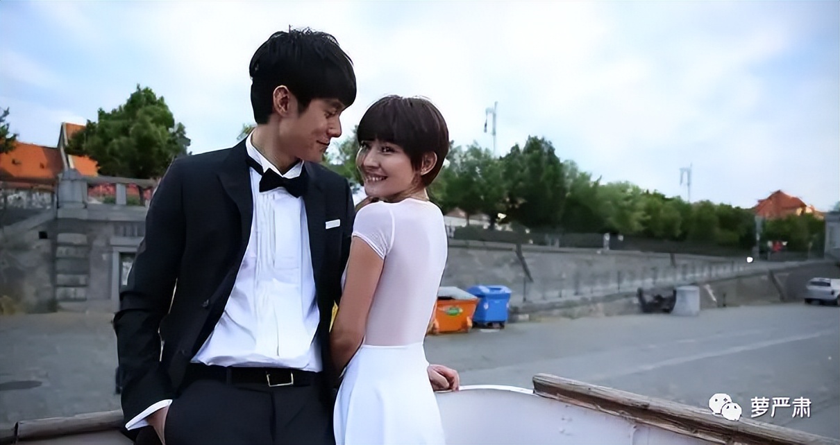 瑞丽杂志杨幂热依扎张子萱,张子萱热依扎