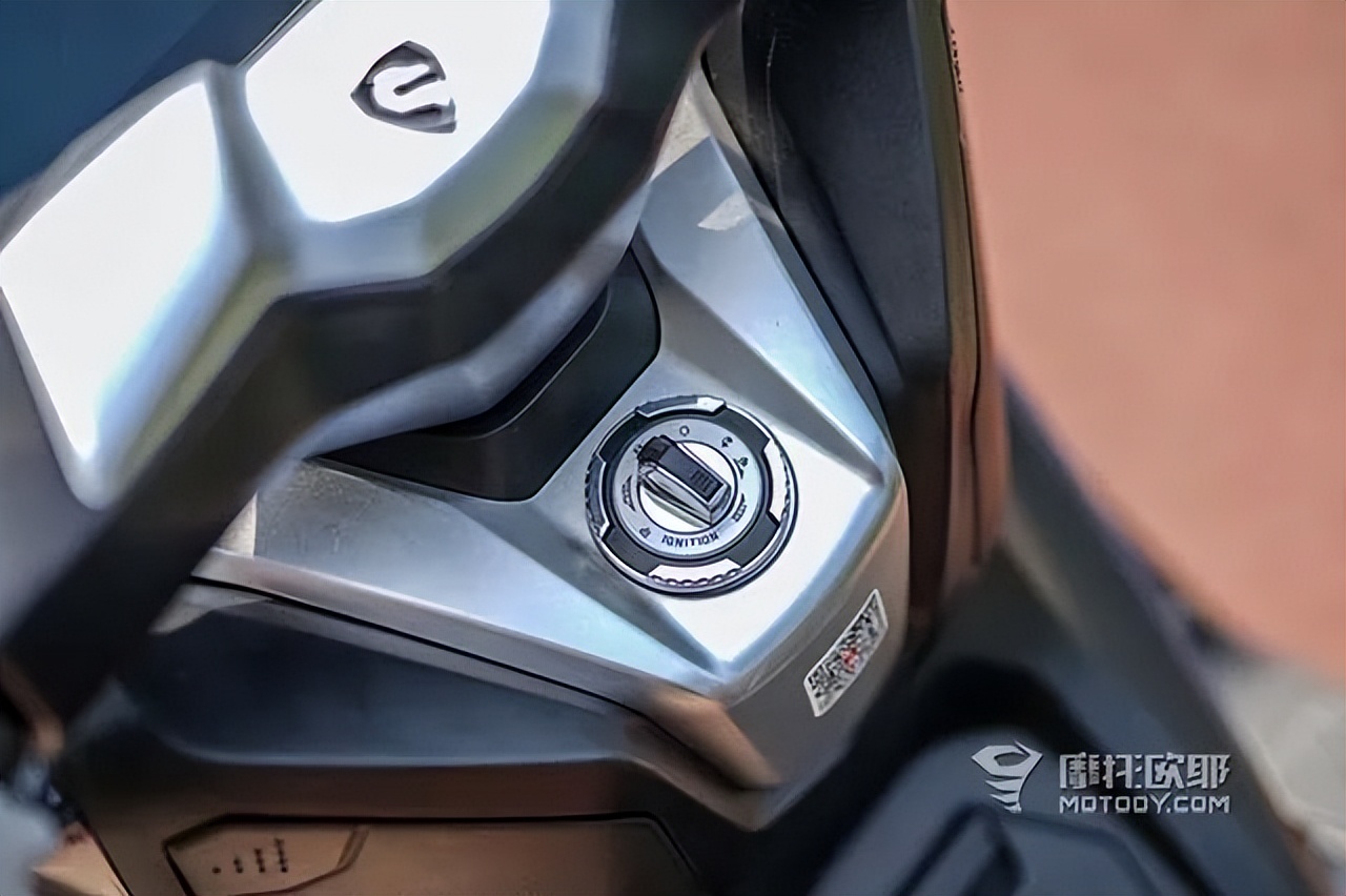 250cc踏板算不算大排量,哪款三万以内250cc踏板值得入手