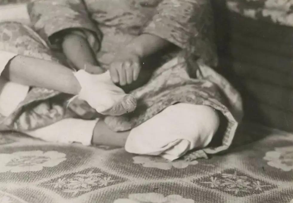 民国时期为什么会有天乳运动,民国时期的天乳运动是怎么回事