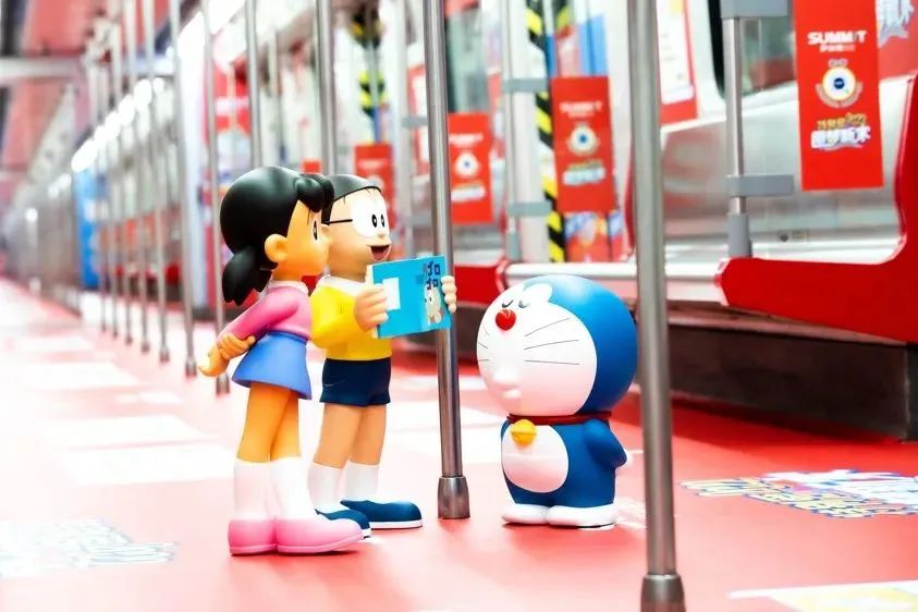 “特别爱”的萨米特：一片砖之外，不仅仅和用户“谈感情”