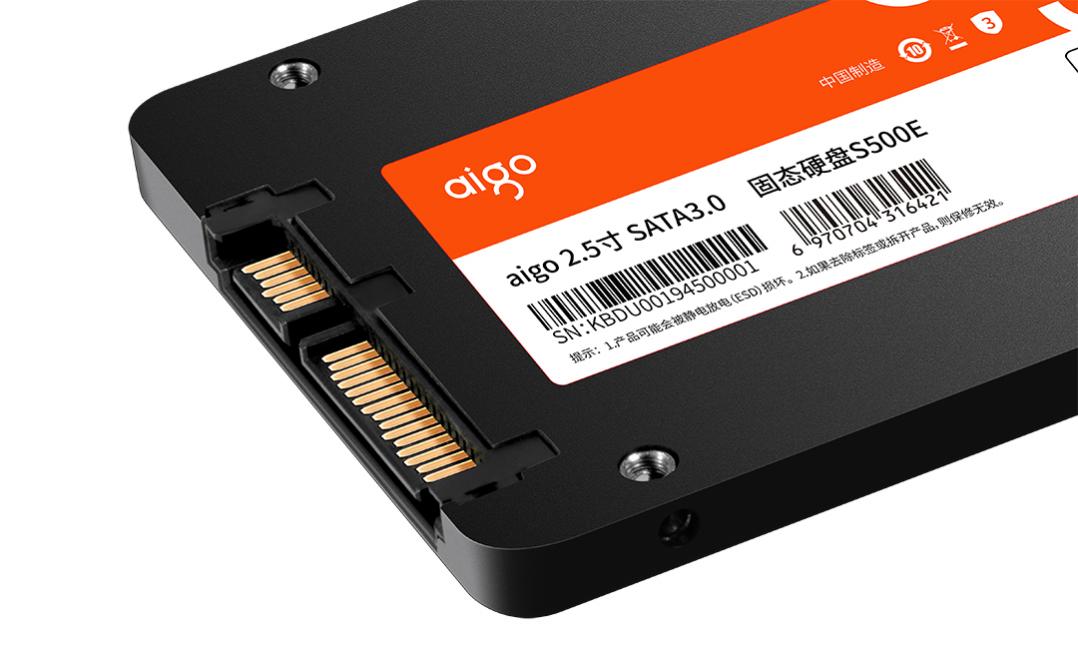 极速存储谈谈ssd固态硬盘的选购,固态硬盘接口类型选择哪个最好