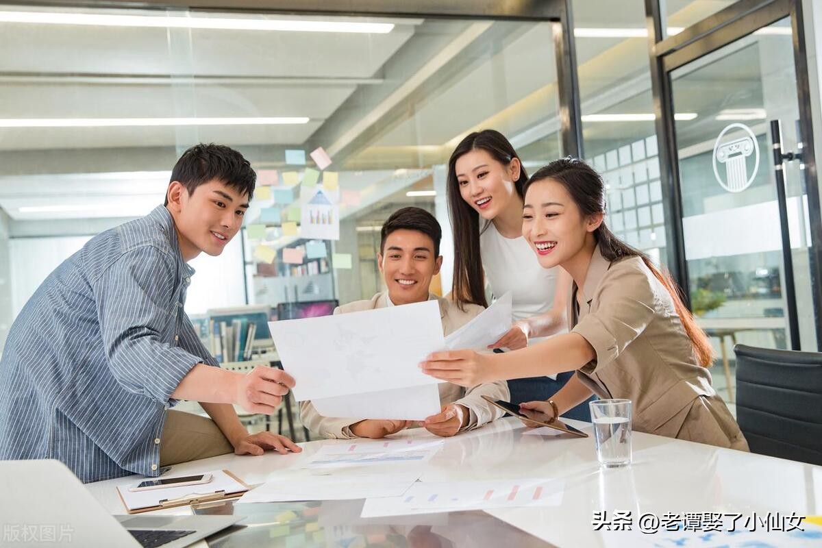 专科就业前景好还容易学的专业,专科报什么专业前景好且工资高