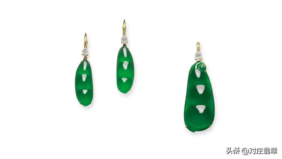 满色翡翠吊坠价格,香港佳士得拍卖翡翠手镯成交记录