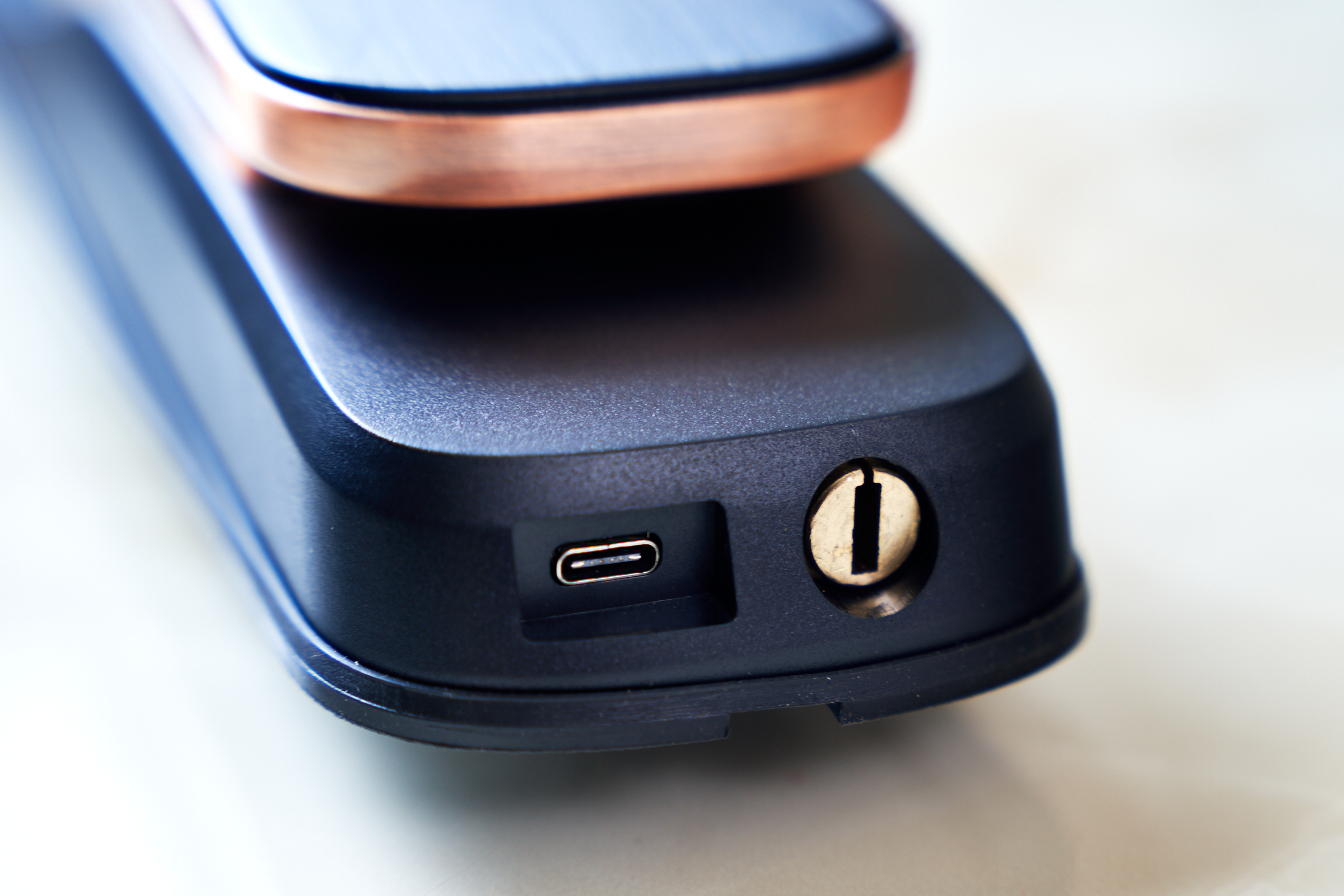 飞利浦智能锁702和702e哪款更好,飞利浦智能锁702系列讲解