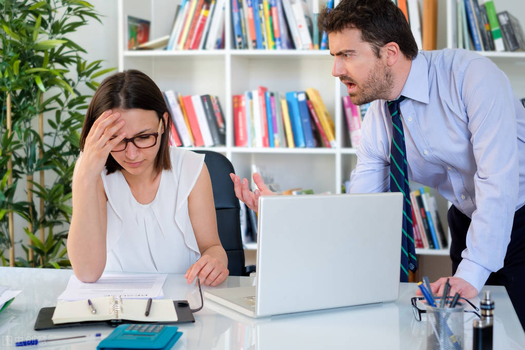 花最多的钱，建了最烂的网站？