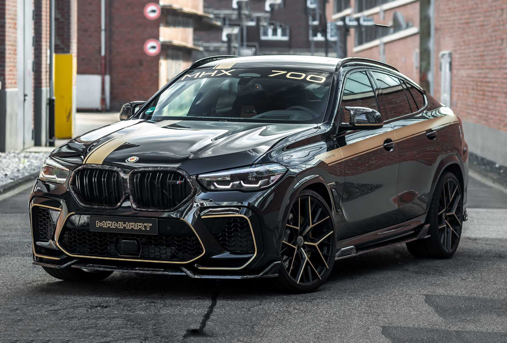 2021宝马x6m雷霆版黑武士机械增压,国外版本的宝马x6m全部是雷霆版吗