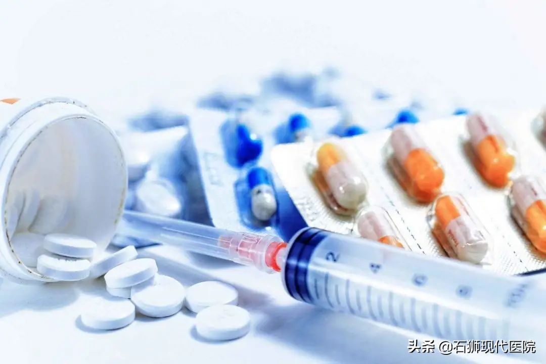 屁股附近总长疮是怎么回事,屁股反复长脓疱疮怎么办