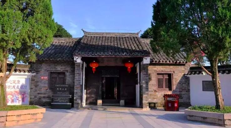 杨振宁劝说邓稼先去美国,邓稼先杨振宁出国留学