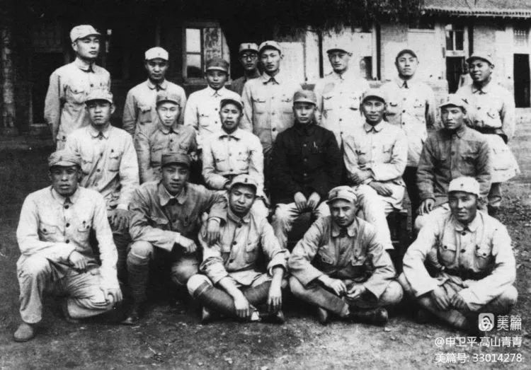 抗日战士的爱情故事,抗战老兵回忆抗日女兵