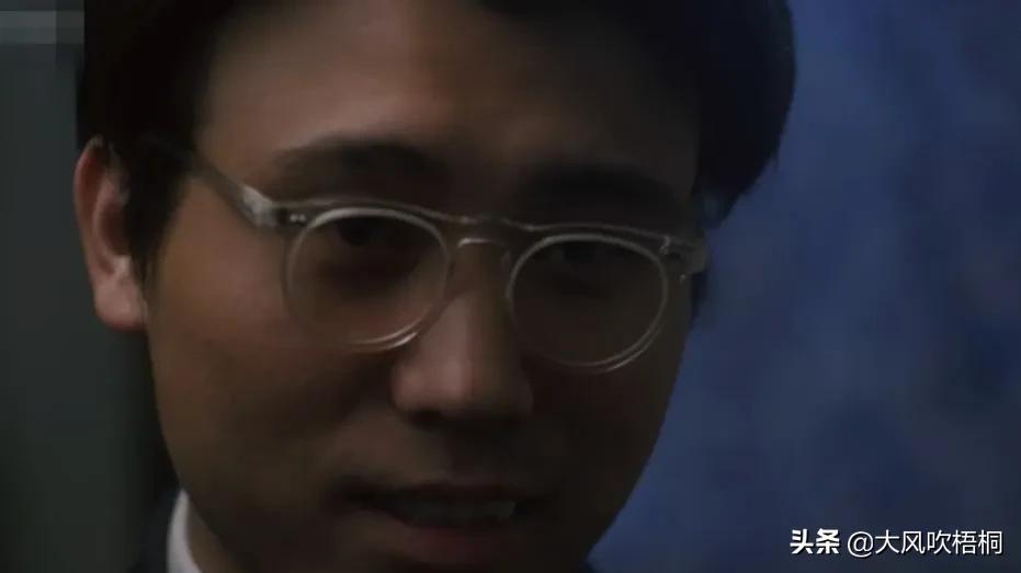 《爱情的牙齿》有些爱不可再生，输了深情等于害了自己